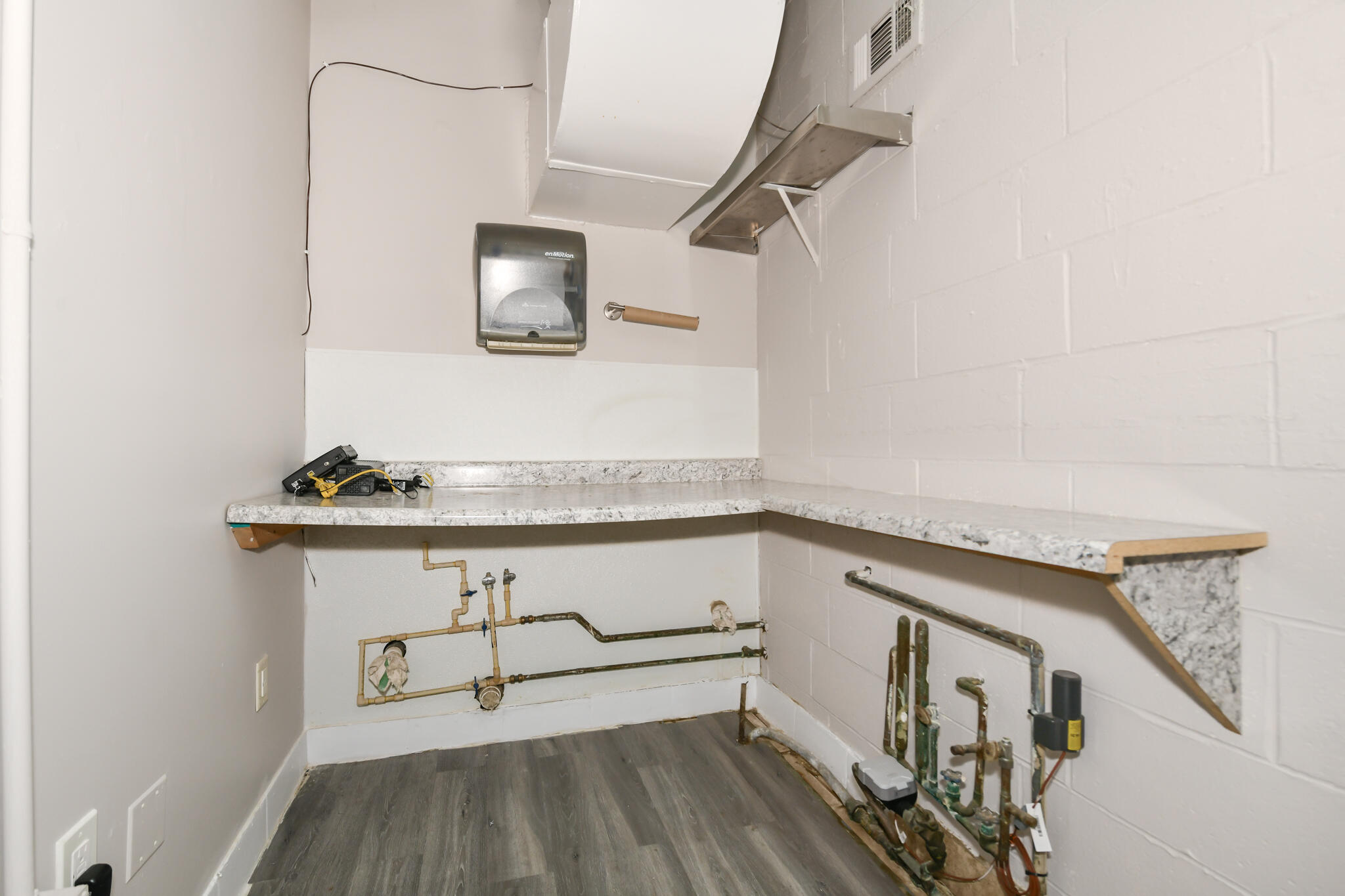 337 South 8th Street Delavan, WI 53115 - Photo 18 of 34 Lower Level