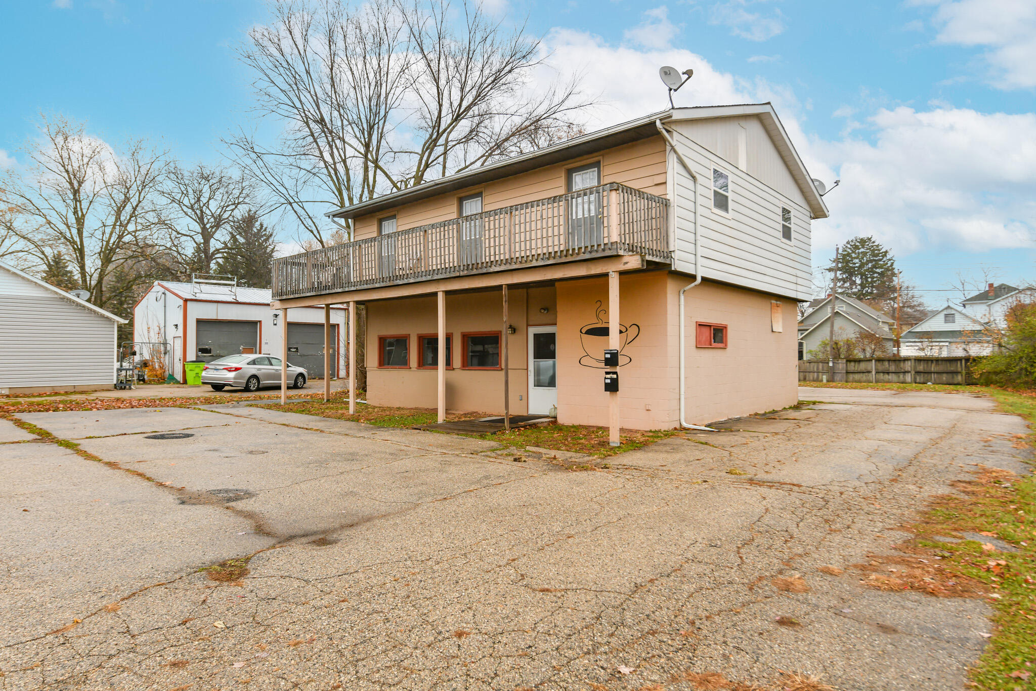 337 South 8th Street Delavan, WI 53115 - Photo 30 of 34 Parking