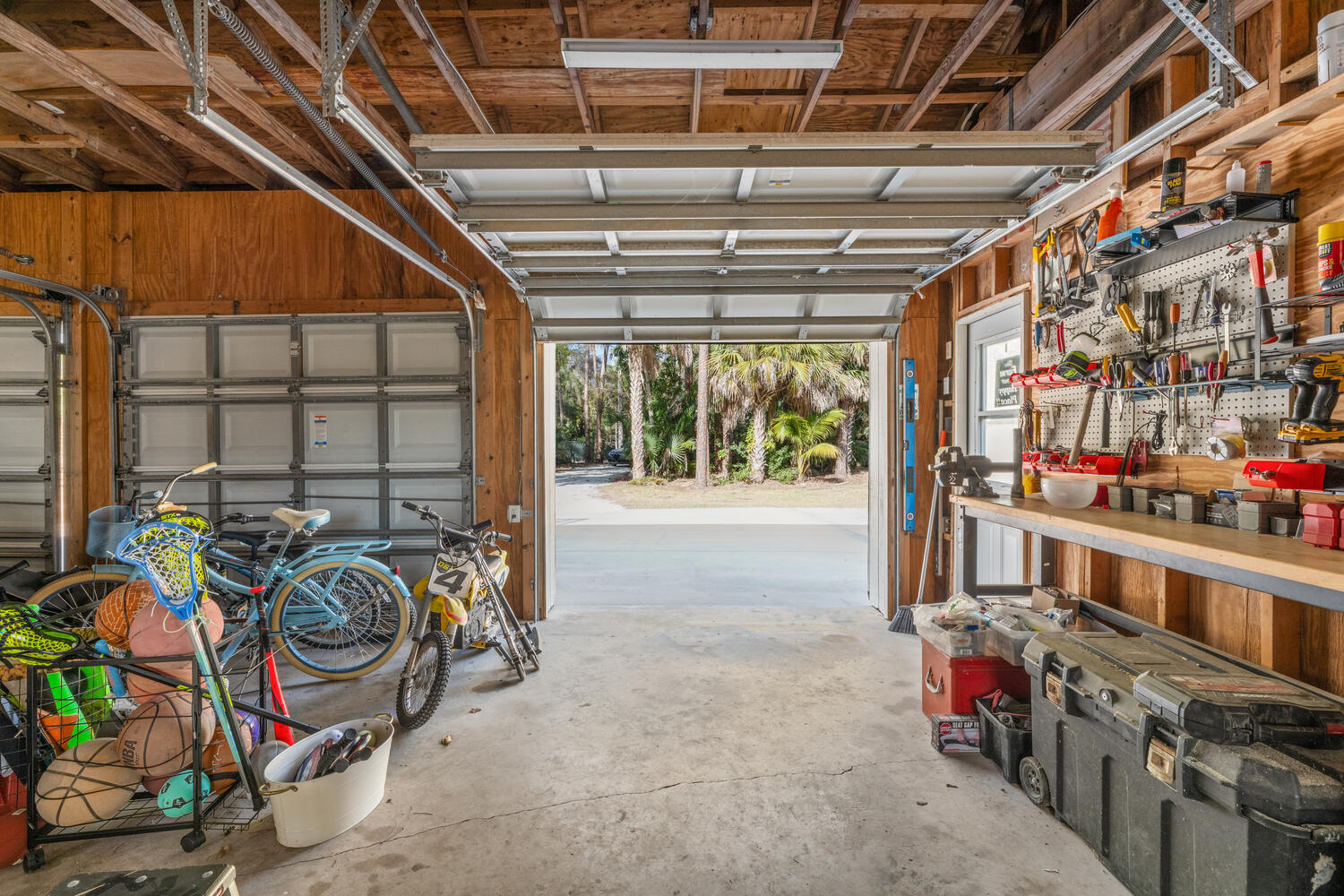 1453 E Road Loxahatchee Groves, FL 33470 - Photo 102 of 121 1453 E Rd Loxahatchee Groves-large-122-0