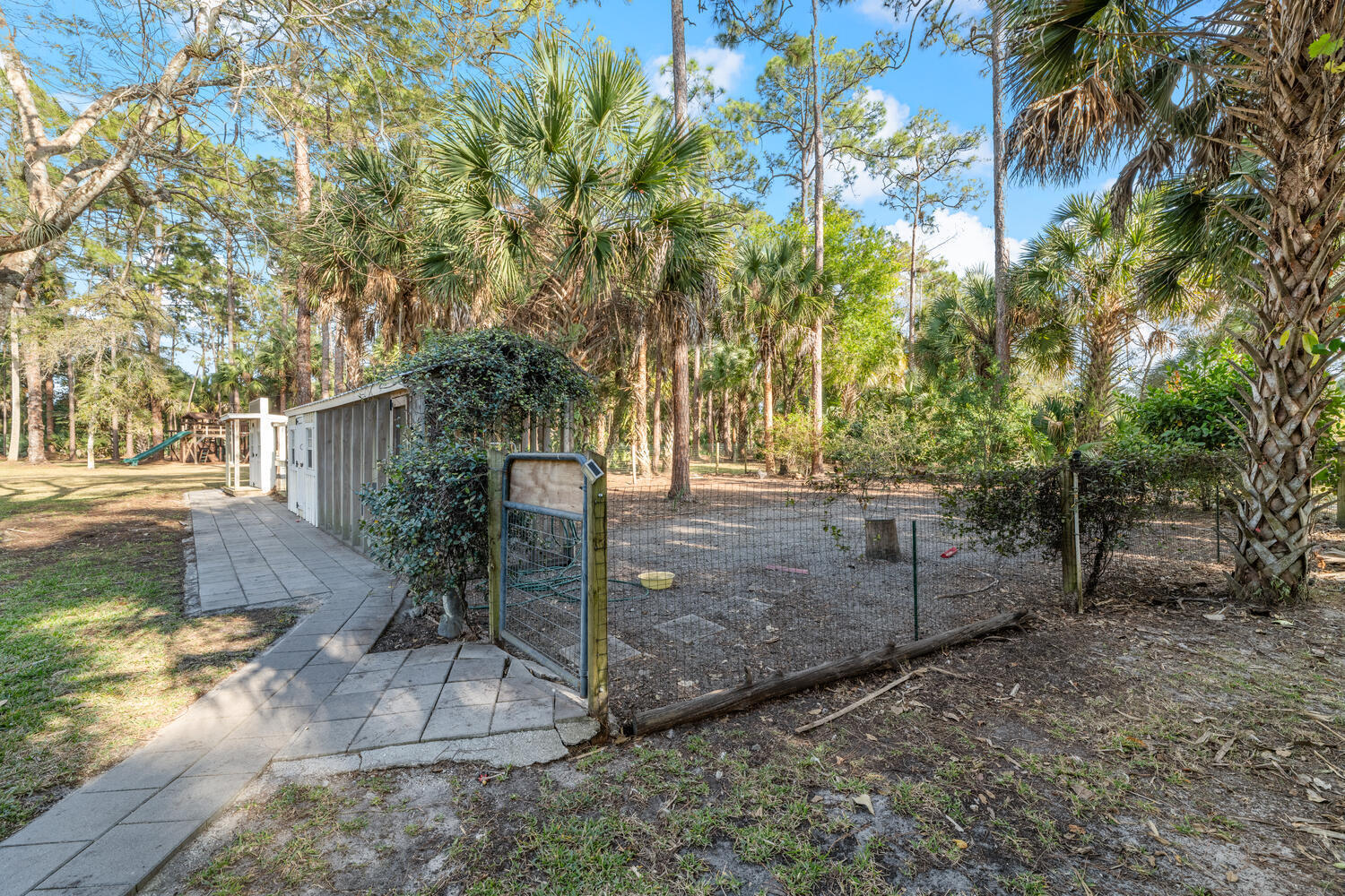 1453 E Road Loxahatchee Groves, FL 33470 - Photo 111 of 121 1453 E Rd Loxahatchee Groves-large-132-0