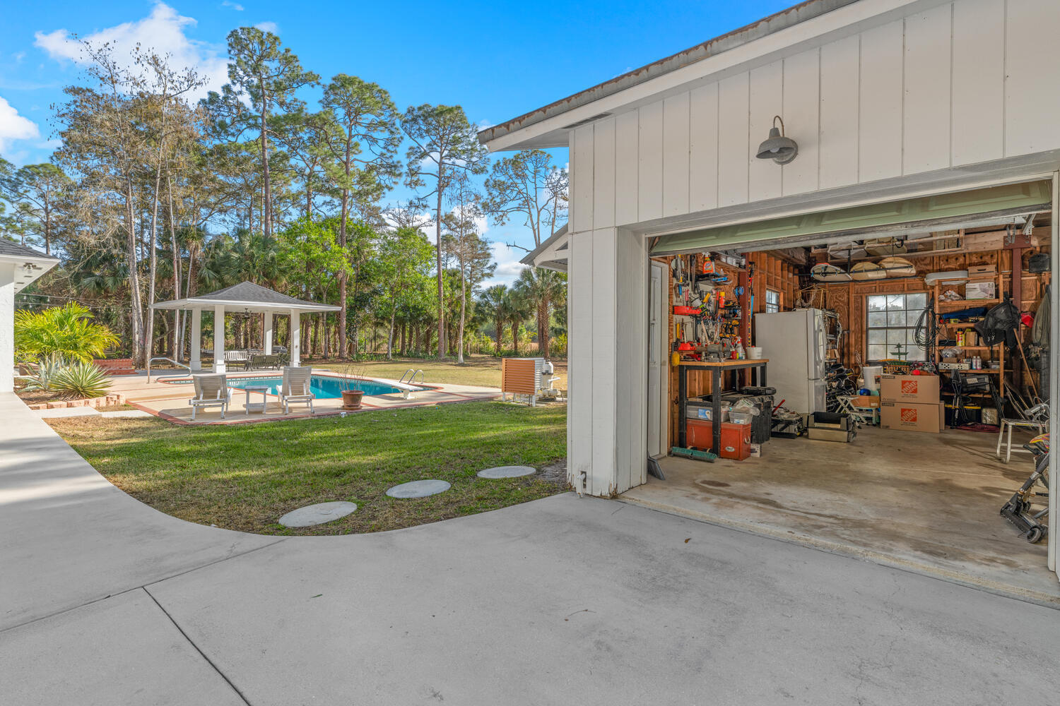 1453 E Road Loxahatchee Groves, FL 33470 - Photo 14 of 121 1453 E Rd Loxahatchee Groves-large-120-0