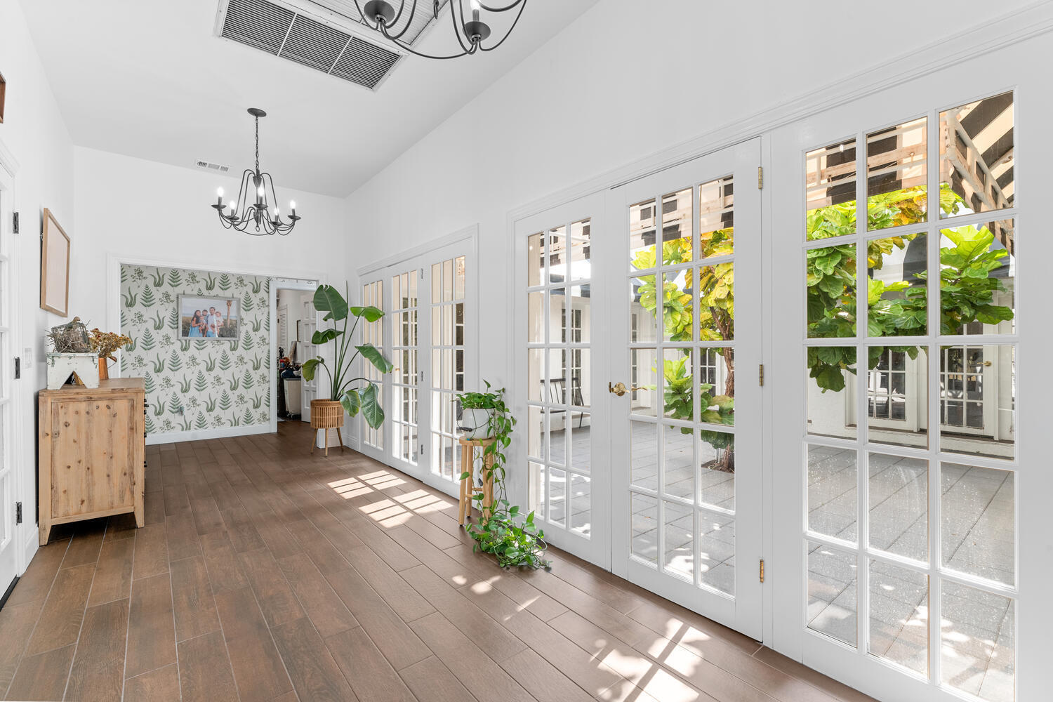 1453 E Road Loxahatchee Groves, FL 33470 - Photo 21 of 121 1453 E Rd Loxahatchee Groves-large-032-0