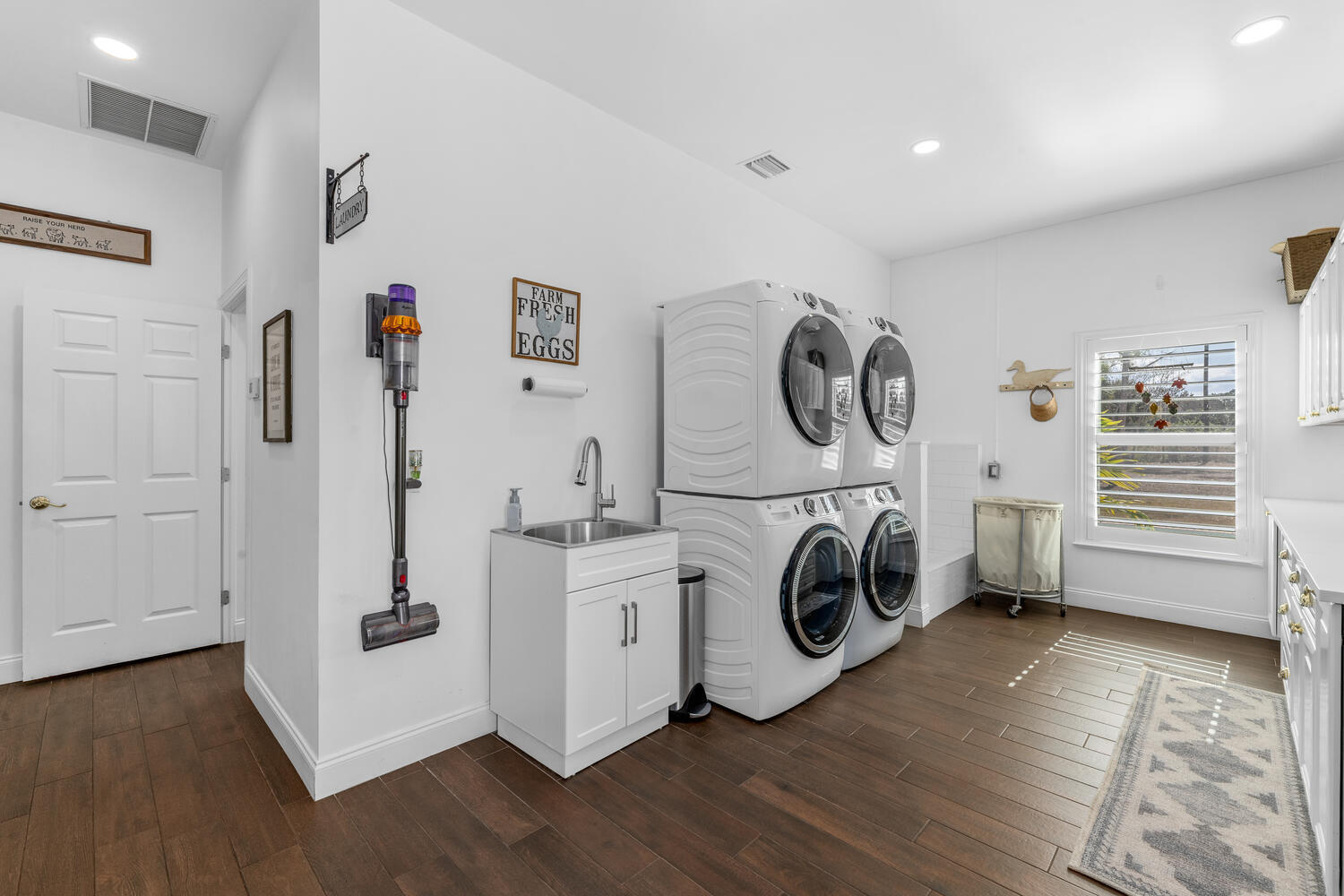 1453 E Road Loxahatchee Groves, FL 33470 - Photo 50 of 121 1453 E Rd Loxahatchee Groves-large-063-0