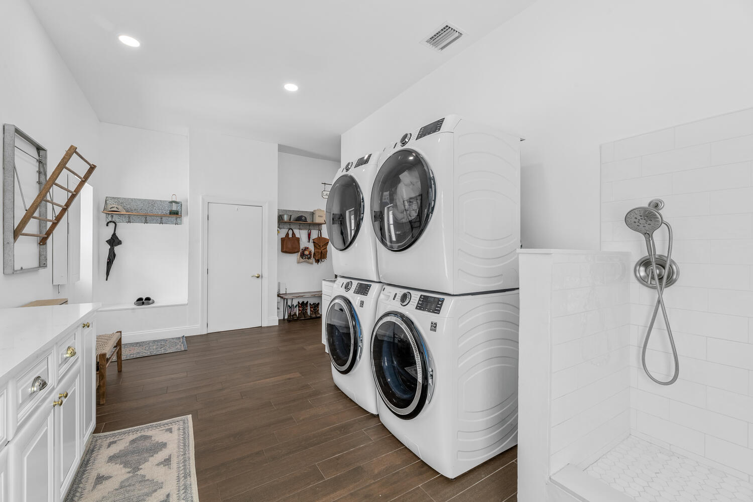 1453 E Road Loxahatchee Groves, FL 33470 - Photo 51 of 121 1453 E Rd Loxahatchee Groves-large-064-0