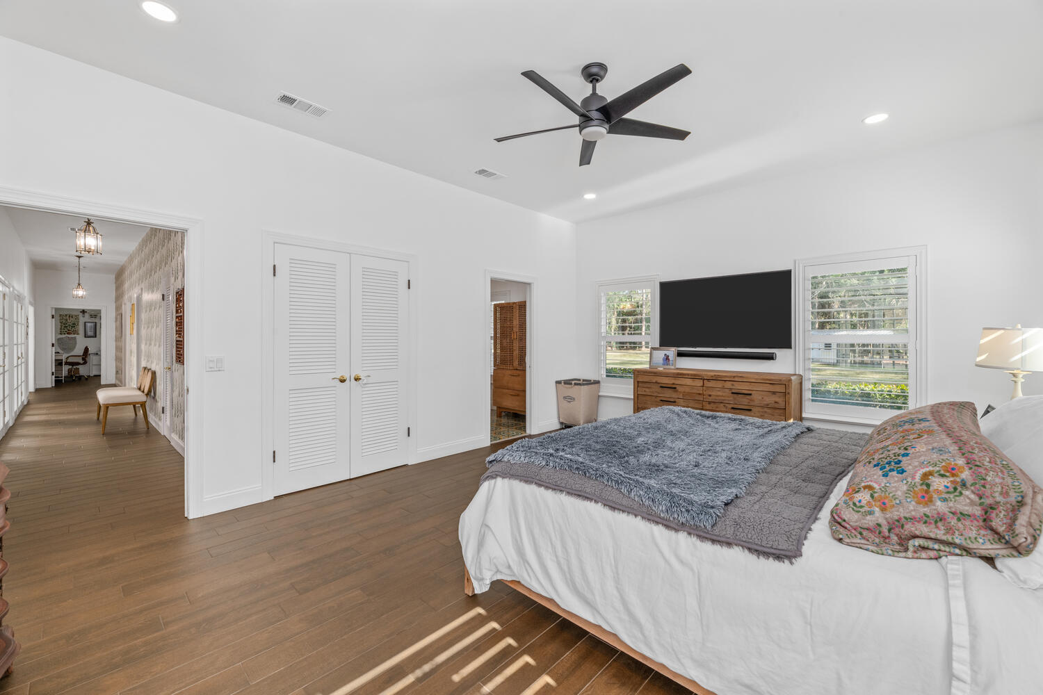 1453 E Road Loxahatchee Groves, FL 33470 - Photo 62 of 121 1453 E Rd Loxahatchee Groves-large-075-0