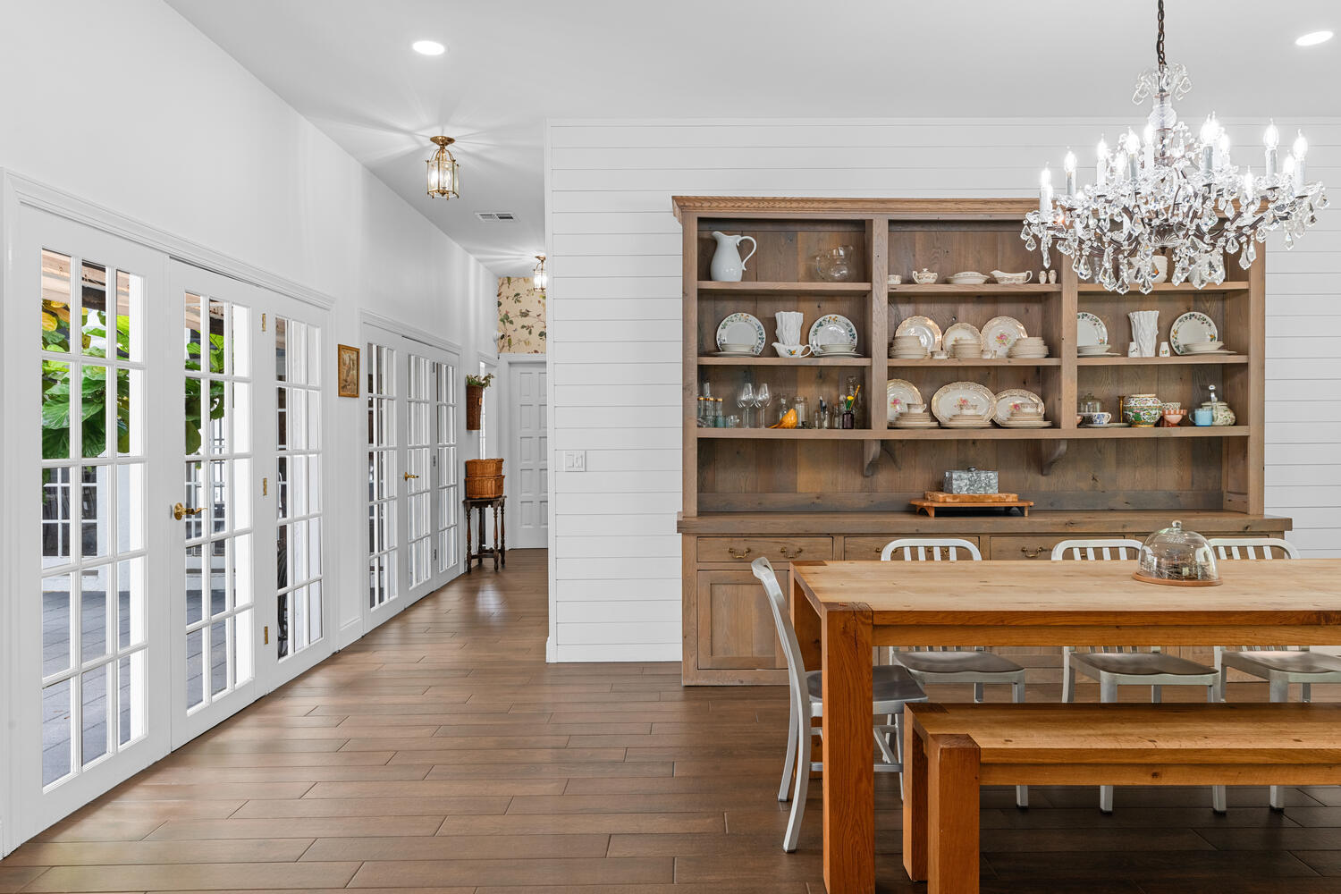 1453 E Road Loxahatchee Groves, FL 33470 - Photo 7 of 121 1453 E Rd Loxahatchee Groves-large-036-0