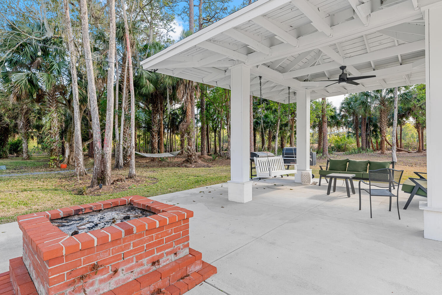 1453 E Road Loxahatchee Groves, FL 33470 - Photo 84 of 121 1453 E Rd Loxahatchee Groves-large-100-0