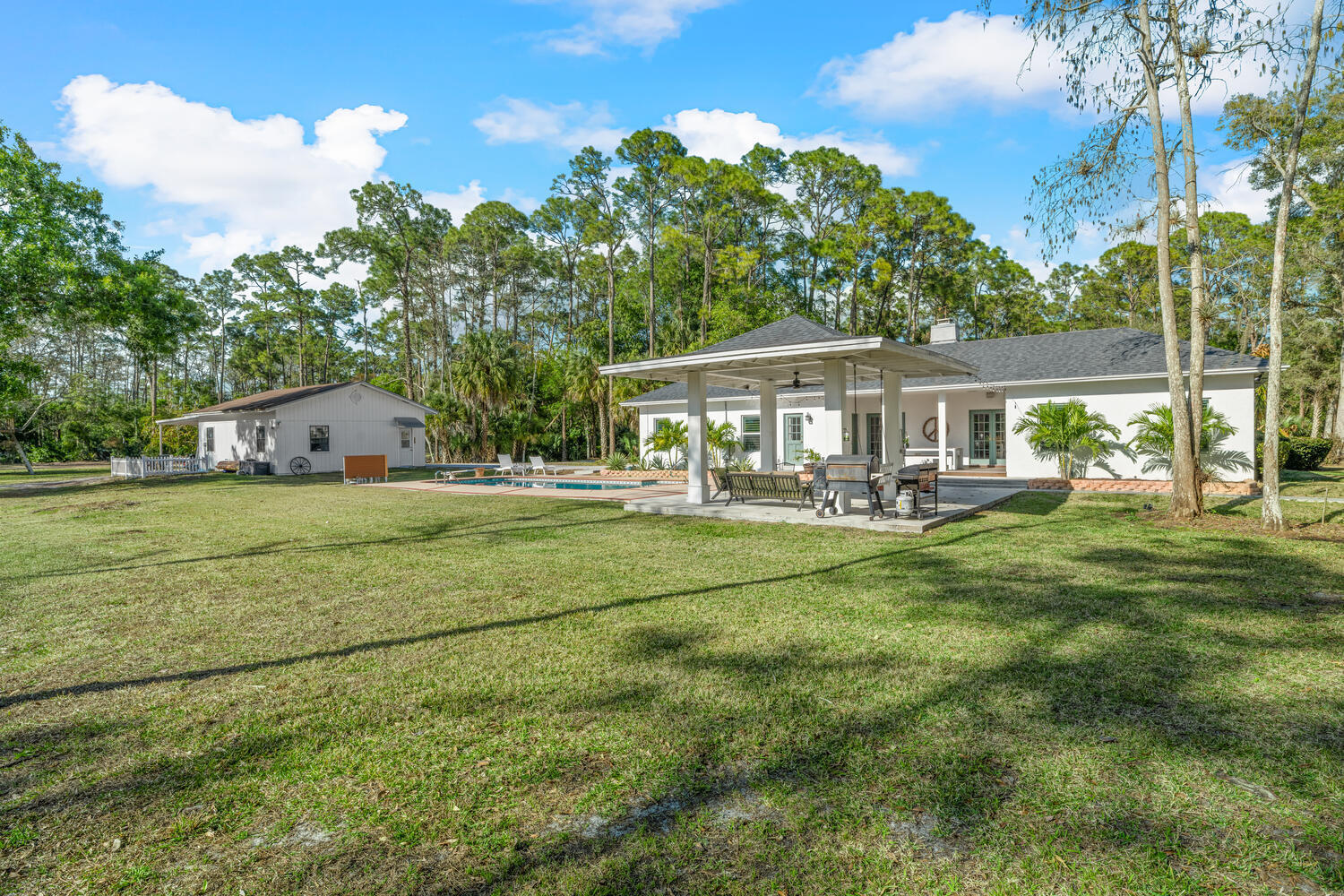 1453 E Road Loxahatchee Groves, FL 33470 - Photo 92 of 121 1453 E Rd Loxahatchee Groves-large-110-0