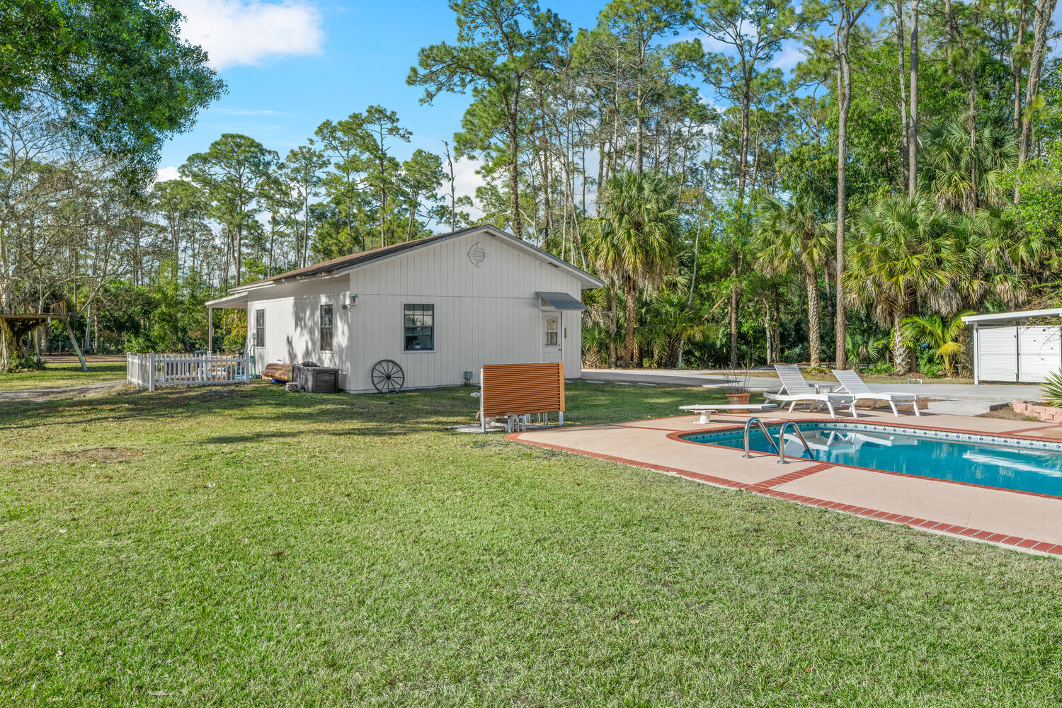 1453 E Road Loxahatchee Groves, FL 33470 - Photo 93 of 121 1453 E Rd Loxahatchee Groves-large-111-0