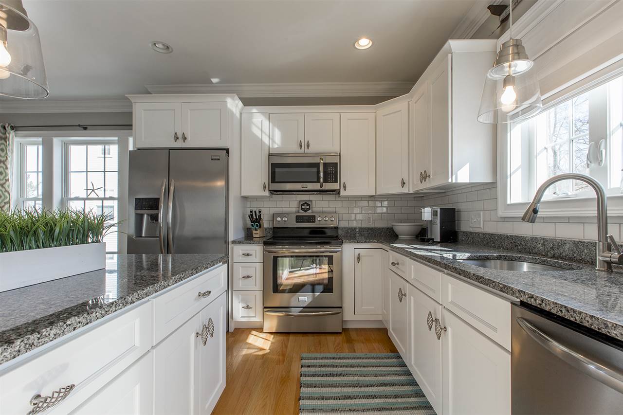 35 Acadia Lane Exeter, NH 03833 - Photo 8 of 40 Gallery Image 8