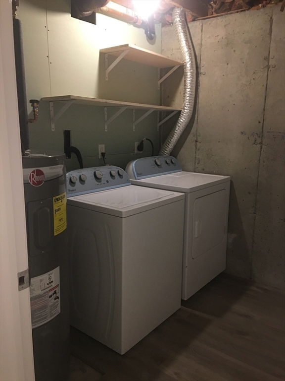 15 Carriage Lane Amherst, MA 01002 - Photo 20 of 23 a utility room with dryer and washer