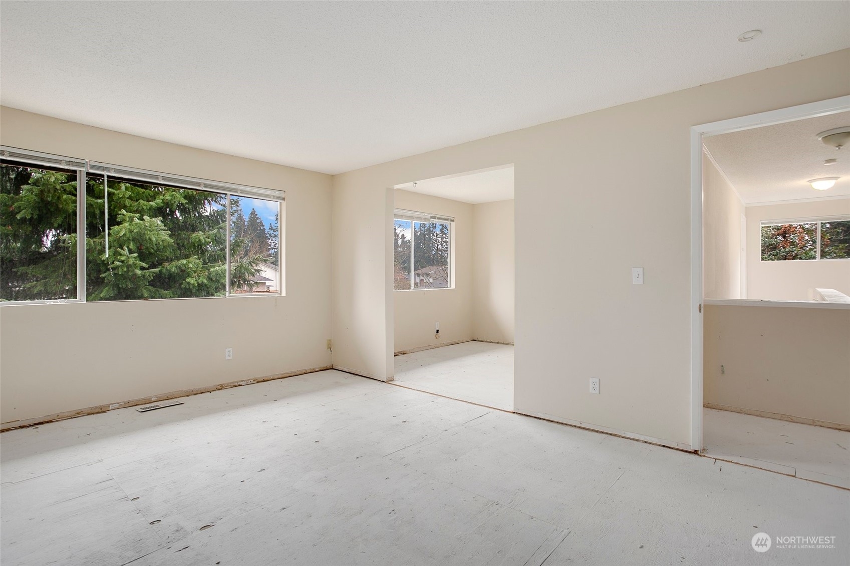 16810 143rd Avenue Southeast Renton, WA 98058 - Photo 21 of 38 an empty room with windows