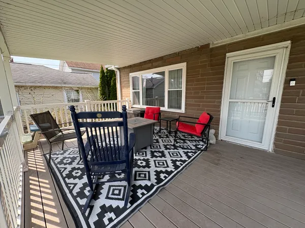 $205,000 | 913 Canal Street, Ottawa, IL 61350
