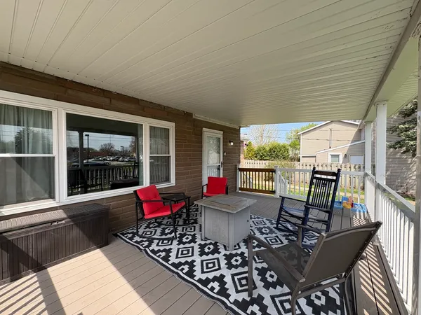 $205,000 | 913 Canal Street, Ottawa, IL 61350