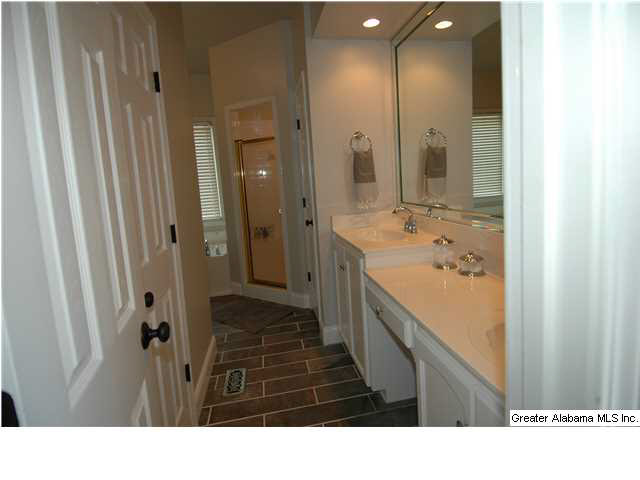 357 Oak Trace Birmingham, AL 35244 - Photo 12 of 31