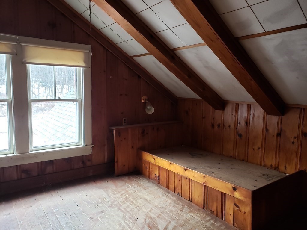 1352 North Brookfield Road Oakham, MA 01068 - Photo 18 of 40