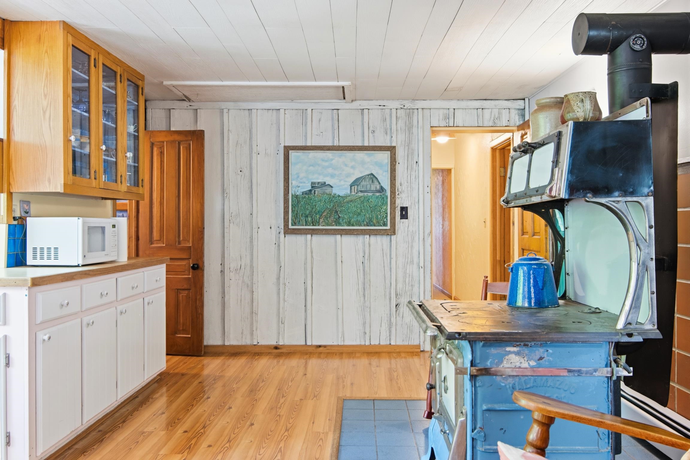 11964 Maple Hill Road Ellsworth, MI 49729 - Photo 11 of 41 1948392-04782f33-e30d-48f9-ae88-284cd48e8c83.JPG