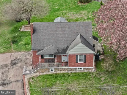 $469,900 | 253 North Guernsey Road, West Grove, PA 19390