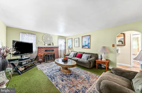 $469,900 | 253 North Guernsey Road, West Grove, PA 19390