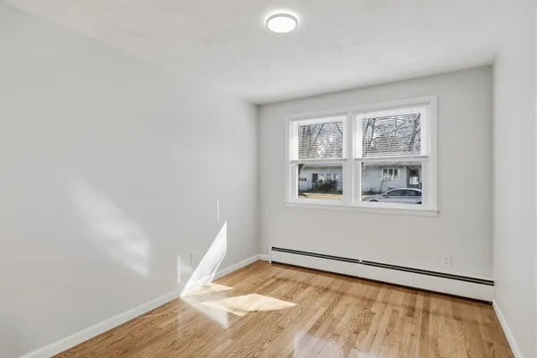 $285,000 | 46 Lakevilla Avenue, Springfield, MA 01109