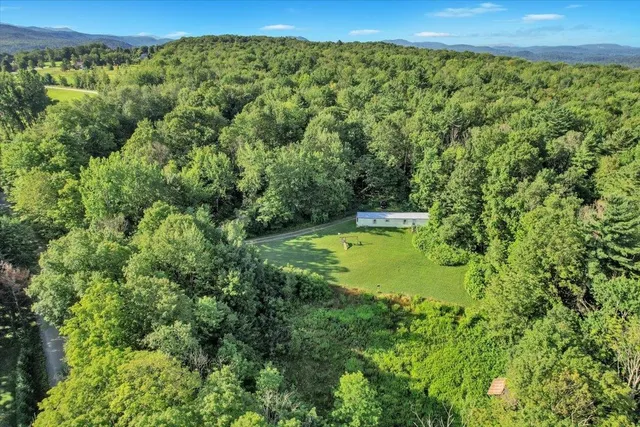 $229,900 | 26 Fern Road, Hinesburg, VT 05461