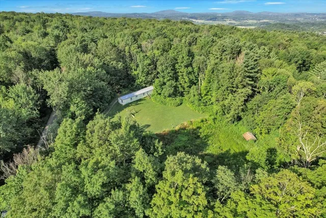 $229,900 | 26 Fern Road, Hinesburg, VT 05461