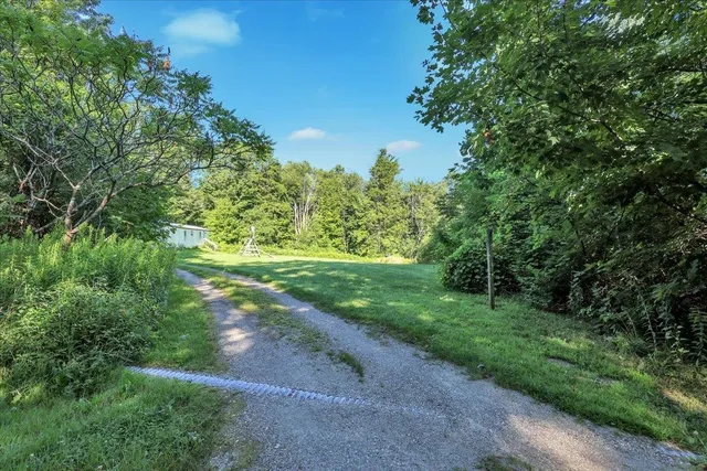 $229,900 | 26 Fern Road, Hinesburg, VT 05461