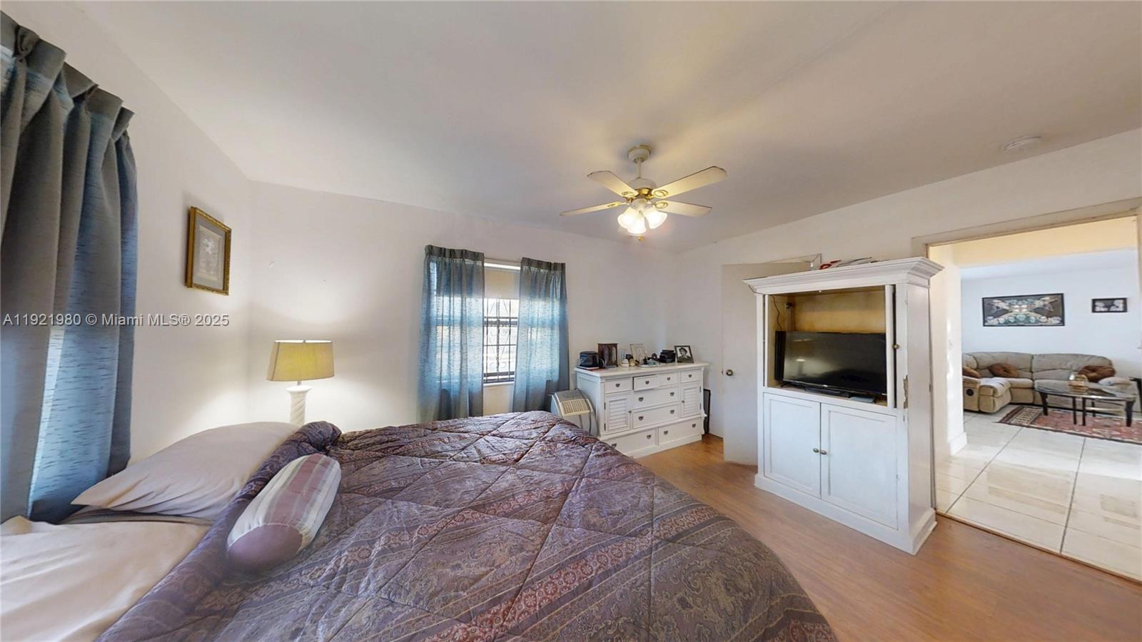 13040 Northwest 13th Avenue North Miami, FL 33167 - Photo 13 of 46