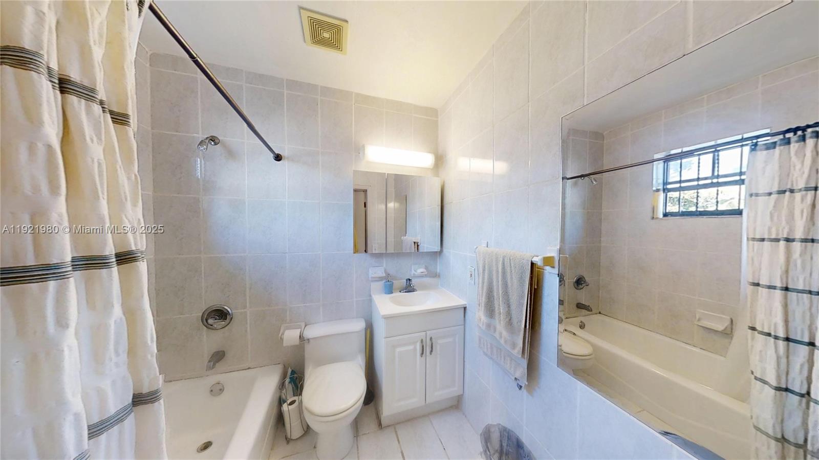 13040 Northwest 13th Avenue North Miami, FL 33167 - Photo 15 of 46