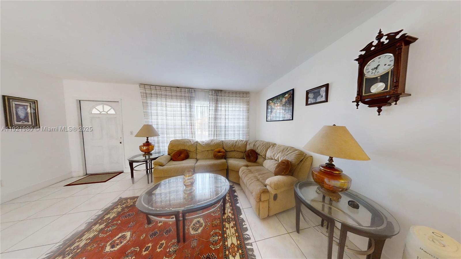 13040 Northwest 13th Avenue North Miami, FL 33167 - Photo 4 of 46