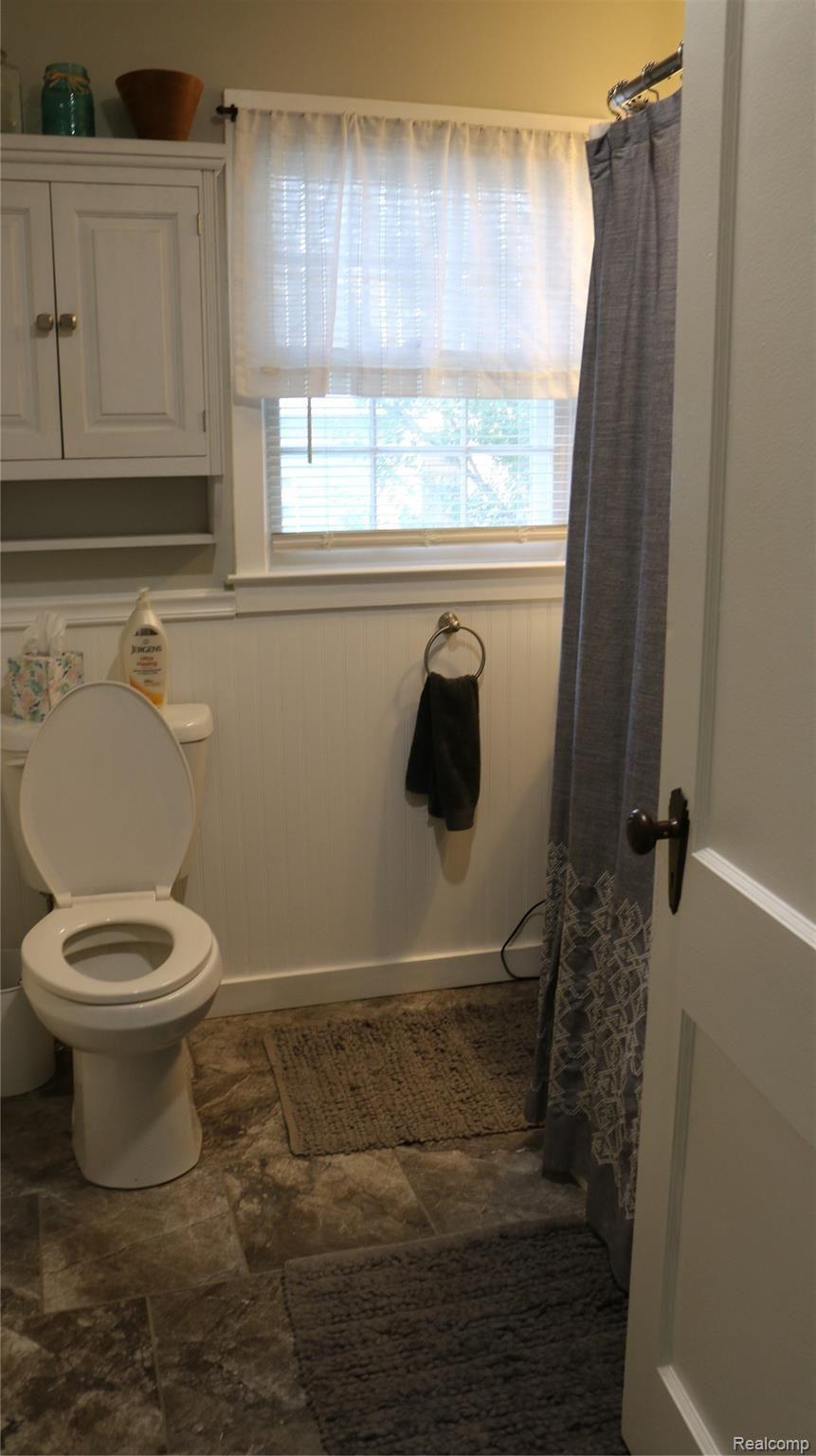 213 Libby Street Pinconning, MI 48650 - Photo 16 of 24 IMG_3051.JPG