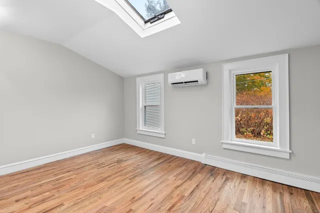 $549,900 | 72 Spencer Street, Suffield, CT 06078