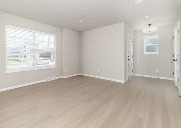 $404,900 | 1085 Tundra, Oregon, WI 53575