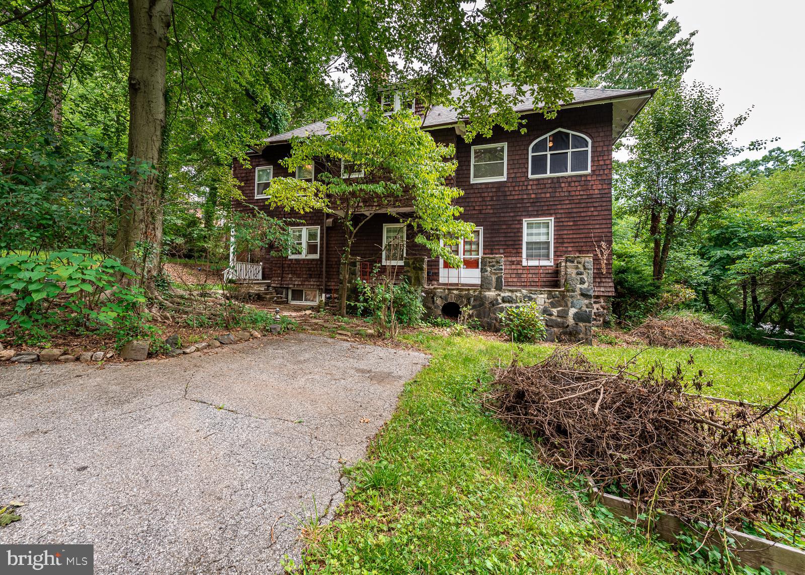 2609 Talbot Road Baltimore, MD 21216 - Photo 2 of 18 Side
