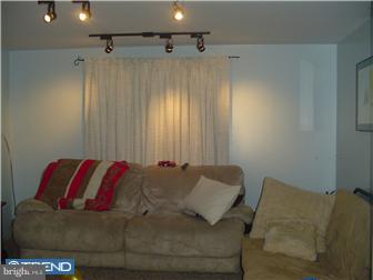 271 Jackson Road Atco, NJ 08053 - Photo 7 of 12
