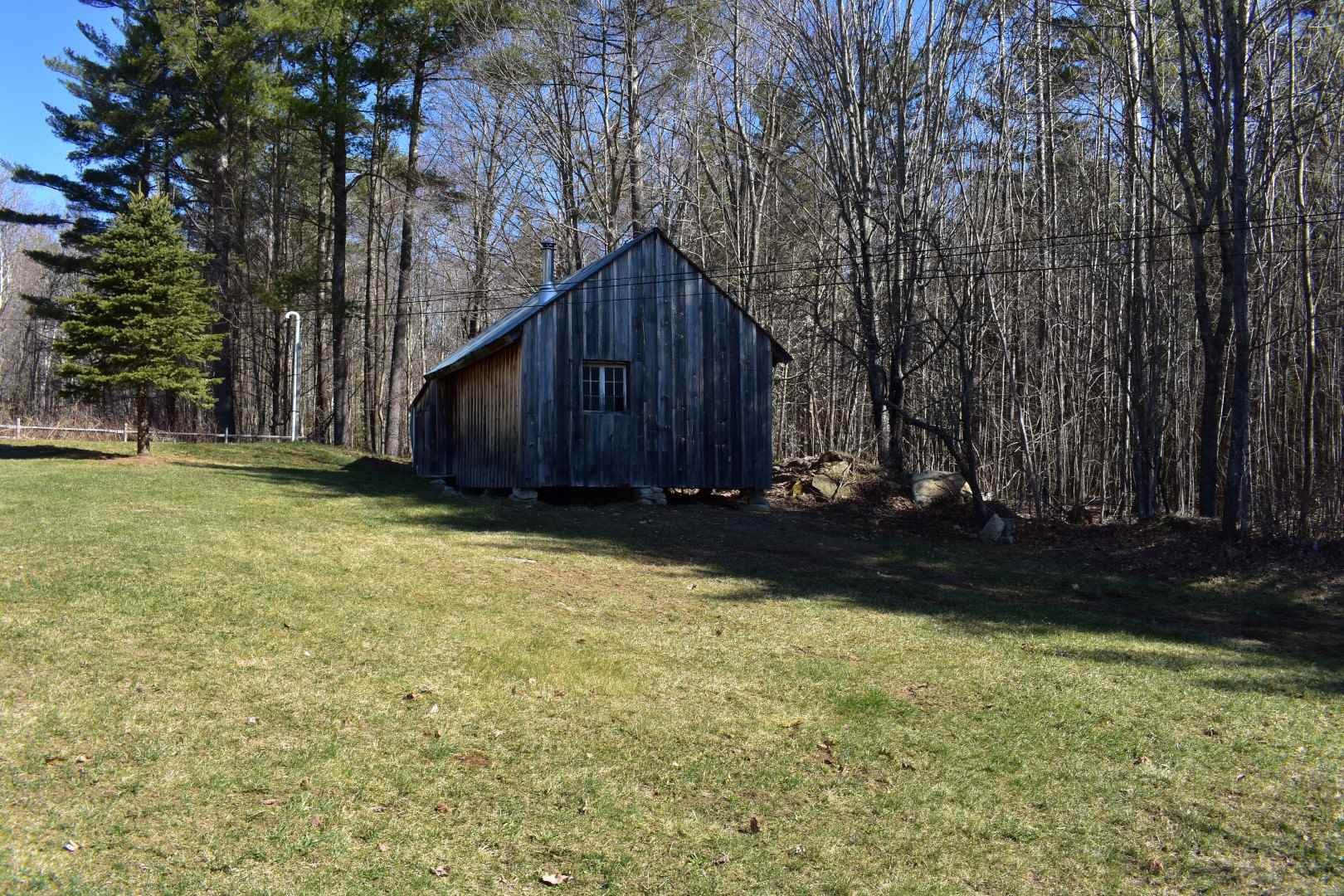 4 East Cemetery Road Orford, NH 03777 - Photo 14 of 29