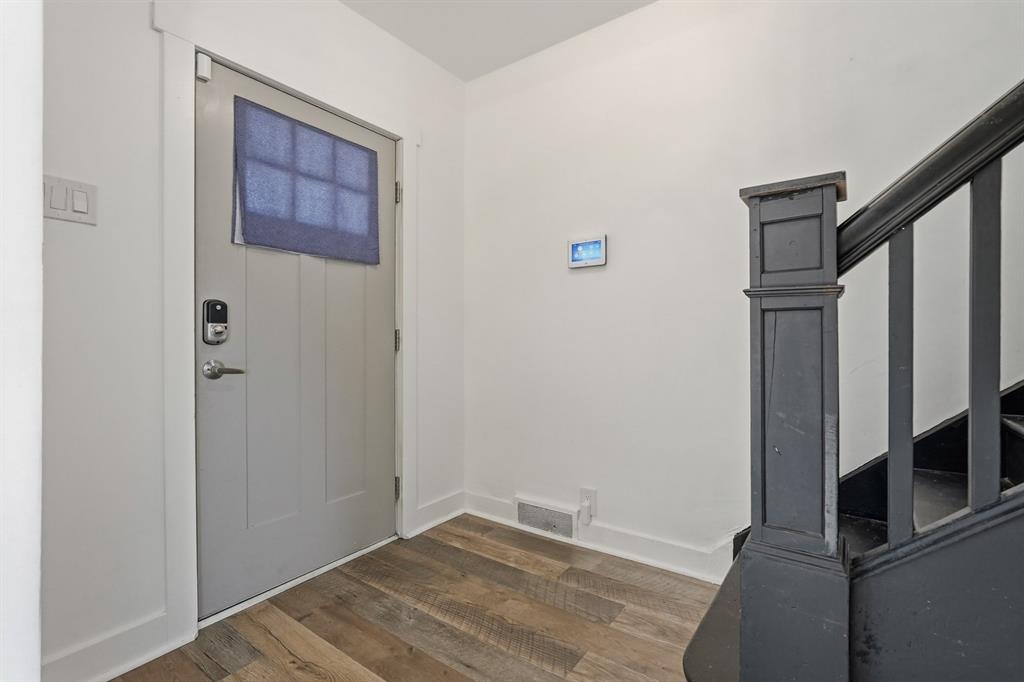 2435 Perry Street Pittsburgh, PA 15219 - Photo 3 of 29 Gallery Image 3
