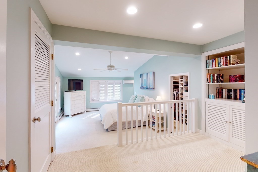 12 Hospital Road Medfield, MA 02052 - Photo 20 of 41 Gallery Image 20