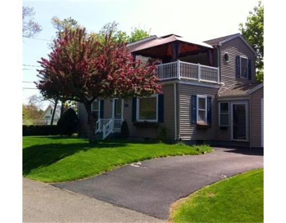15 Ross Street Springfield, MA 01151 - Photo 1 of 30 Gallery Image 1