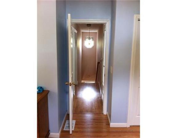 15 Ross Street Springfield, MA 01151 - Photo 15 of 30 Gallery Image 15