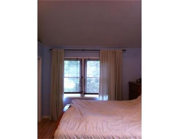 15 Ross Street Springfield, MA 01151 - Photo 19 of 30 Gallery Image 19