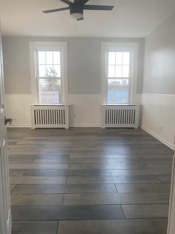 $2,300 | 70 Poplar Street, Unit 3, Jersey City, NJ 07307