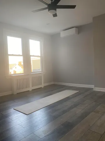 $2,300 | 70 Poplar Street, Unit 3, Jersey City, NJ 07307