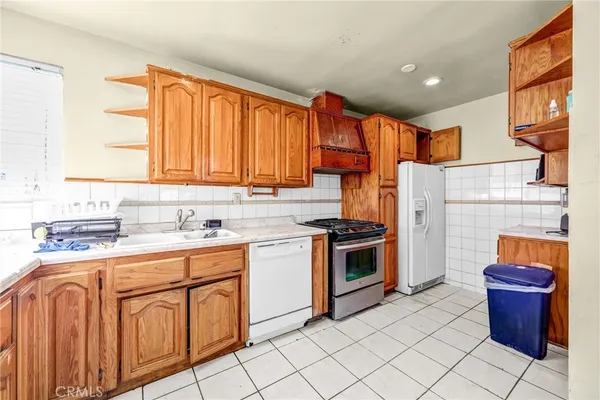 $775,000 | 2548 Missouri Avenue, South Gate, CA 90280