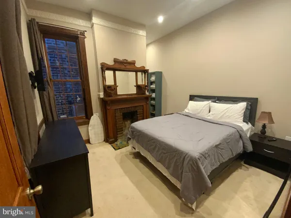 $2,950 | 1837 16th Street Northwest, Unit 1, Washington, DC 20009