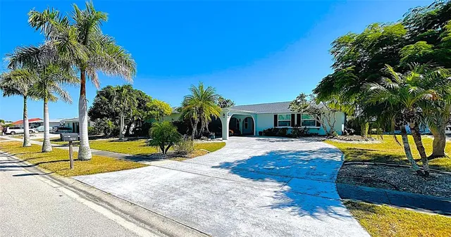 $565,000 | 245 Stebbins Terrace Southeast, Port Charlotte, FL 33952