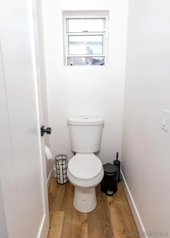 a bathroom with a toilet