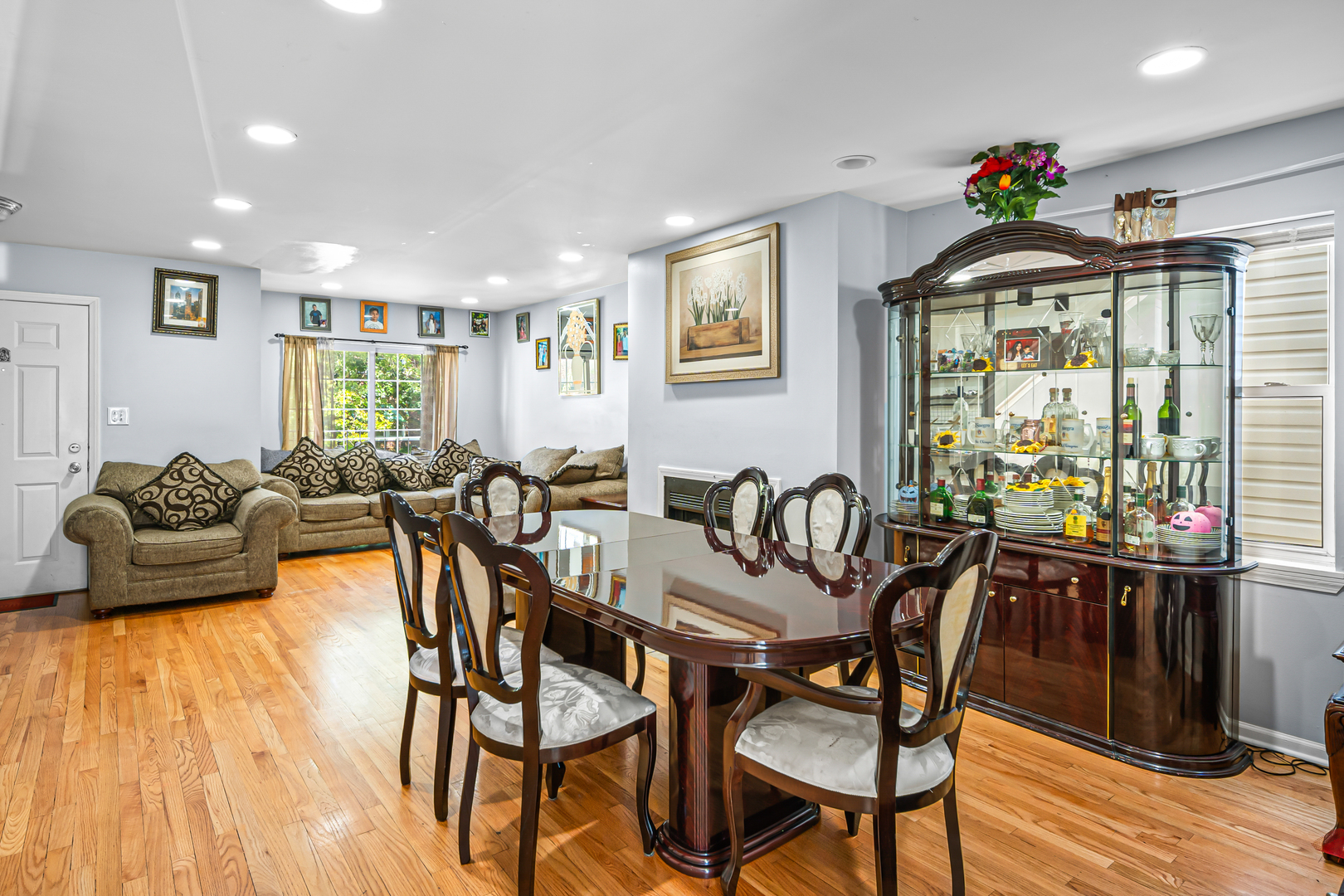 4049 West Crystal Street Chicago, IL 60651 - Photo 5 of 22