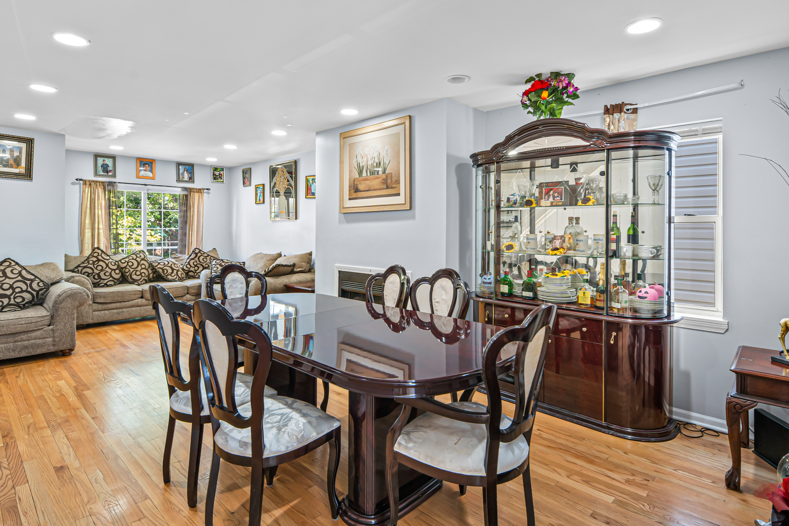 4049 West Crystal Street Chicago, IL 60651 - Photo 6 of 22