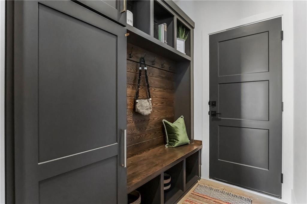 8020 Round Prairie Street Shawnee, KS 66218 - Photo 12 of 69